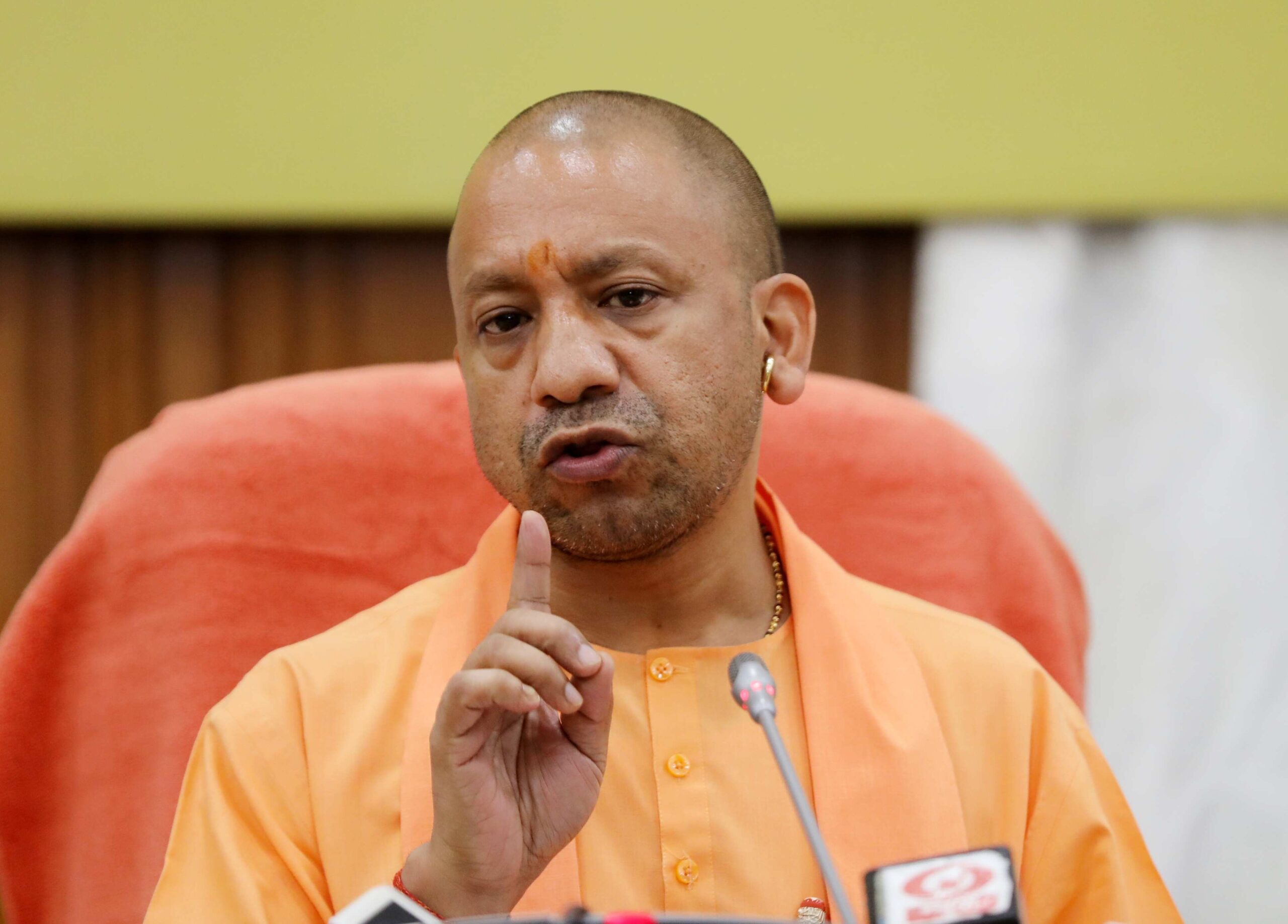 यूपी में तीन तलाक और एसिड अटैक पीड़ित महिलाओं को मिलेगा पीएम आवास योजना का लाभ